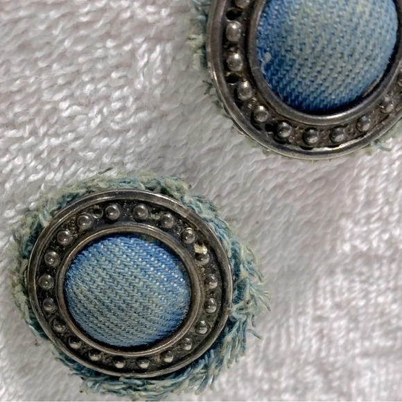 Vintage Blue Denim Circle Clip On Earrings - Picture 7 of 10